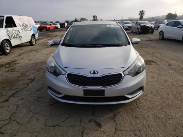 Photo 4 VIN: KNAFX4A68F5376518 - KIA FORTE LX 