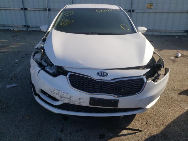 Photo 8 VIN: KNAFX4A68F5399300 - KIA FORTE LX 