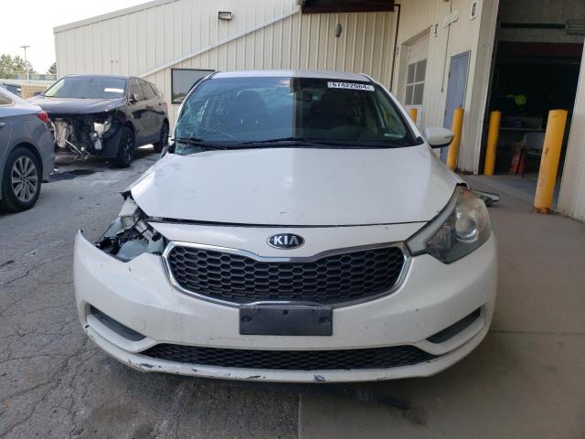 Photo 4 VIN: KNAFX4A68F5421831 - KIA FORTE LX 