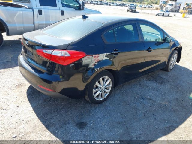 Photo 3 VIN: KNAFX4A68F5428276 - KIA FORTE 