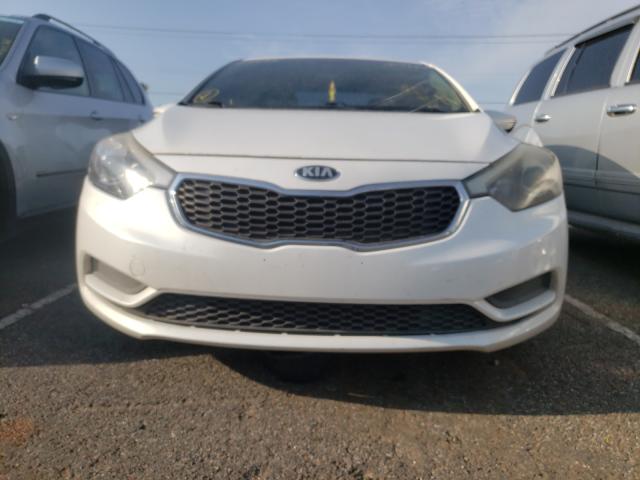 Photo 8 VIN: KNAFX4A68F5429833 - KIA FORTE LX 