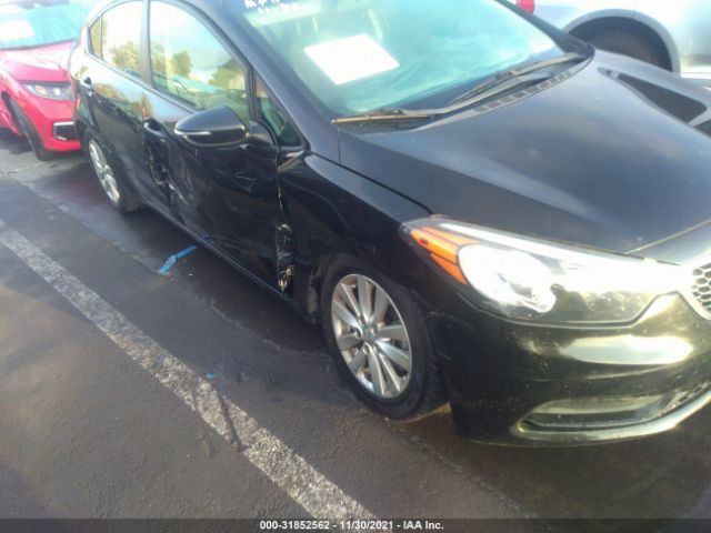 Photo 5 VIN: KNAFX4A68G5513927 - KIA FORTE 