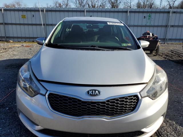 Photo 4 VIN: KNAFX4A68G5534082 - KIA FORTE LX 