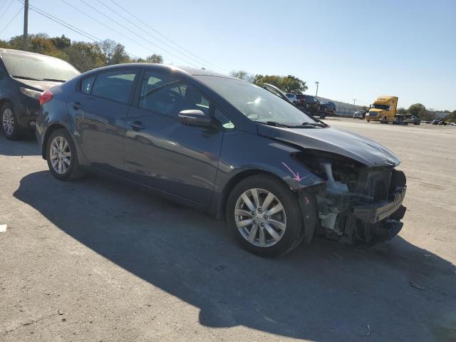 Photo 3 VIN: KNAFX4A68G5567728 - KIA FORTE LX 