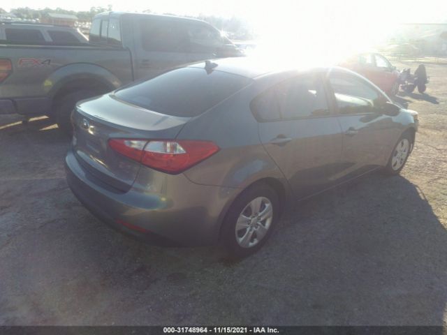 Photo 3 VIN: KNAFX4A68G5593827 - KIA FORTE 