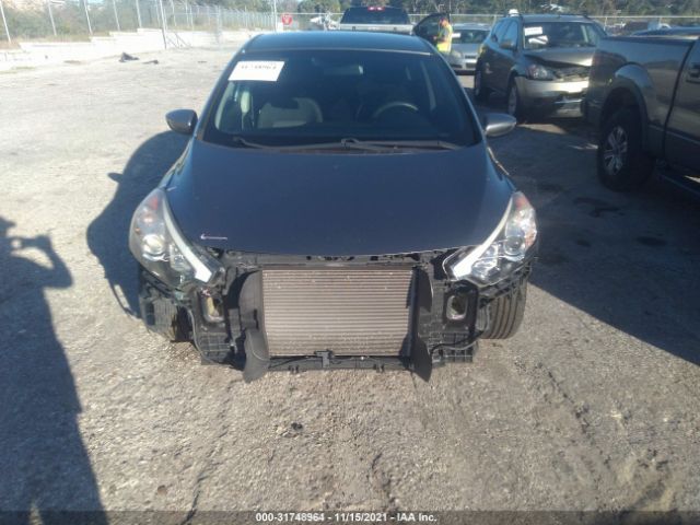 Photo 5 VIN: KNAFX4A68G5593827 - KIA FORTE 