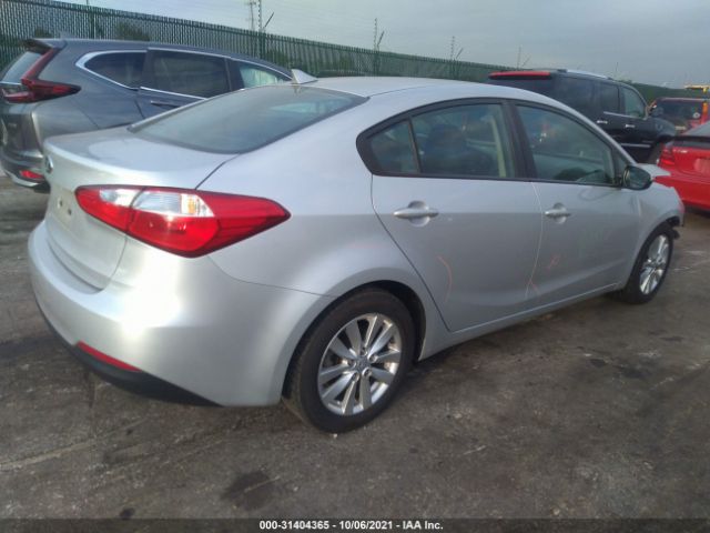 Photo 3 VIN: KNAFX4A68G5602039 - KIA FORTE 