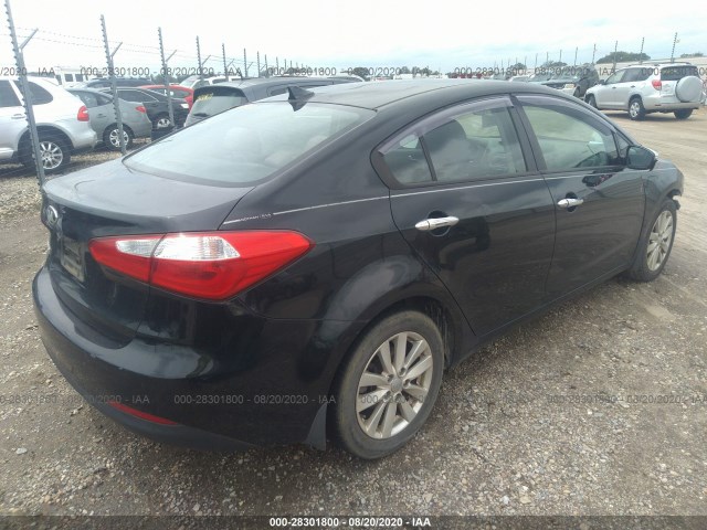 Photo 3 VIN: KNAFX4A69E5082821 - KIA FORTE 