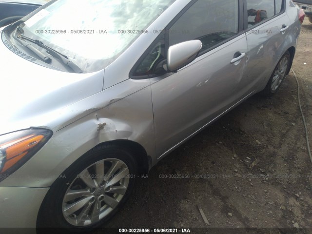 Photo 5 VIN: KNAFX4A69E5152883 - KIA FORTE 