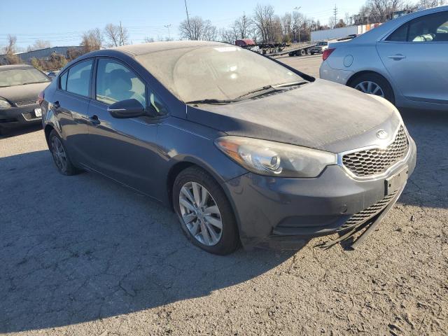 Photo 3 VIN: KNAFX4A69E5153158 - KIA FORTE 