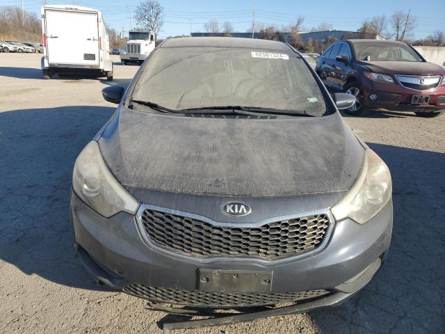 Photo 4 VIN: KNAFX4A69E5153158 - KIA FORTE 