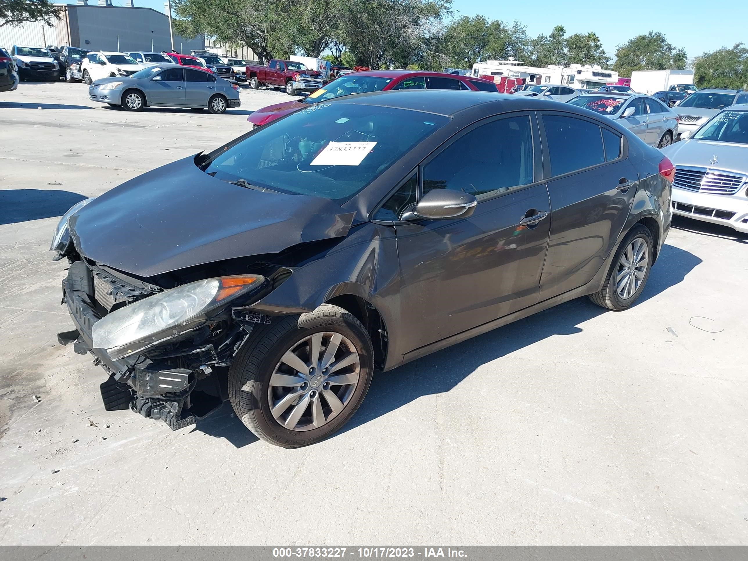 Photo 1 VIN: KNAFX4A69E5153273 - KIA FORTE 