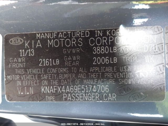 Photo 8 VIN: KNAFX4A69E5174706 - KIA FORTE 