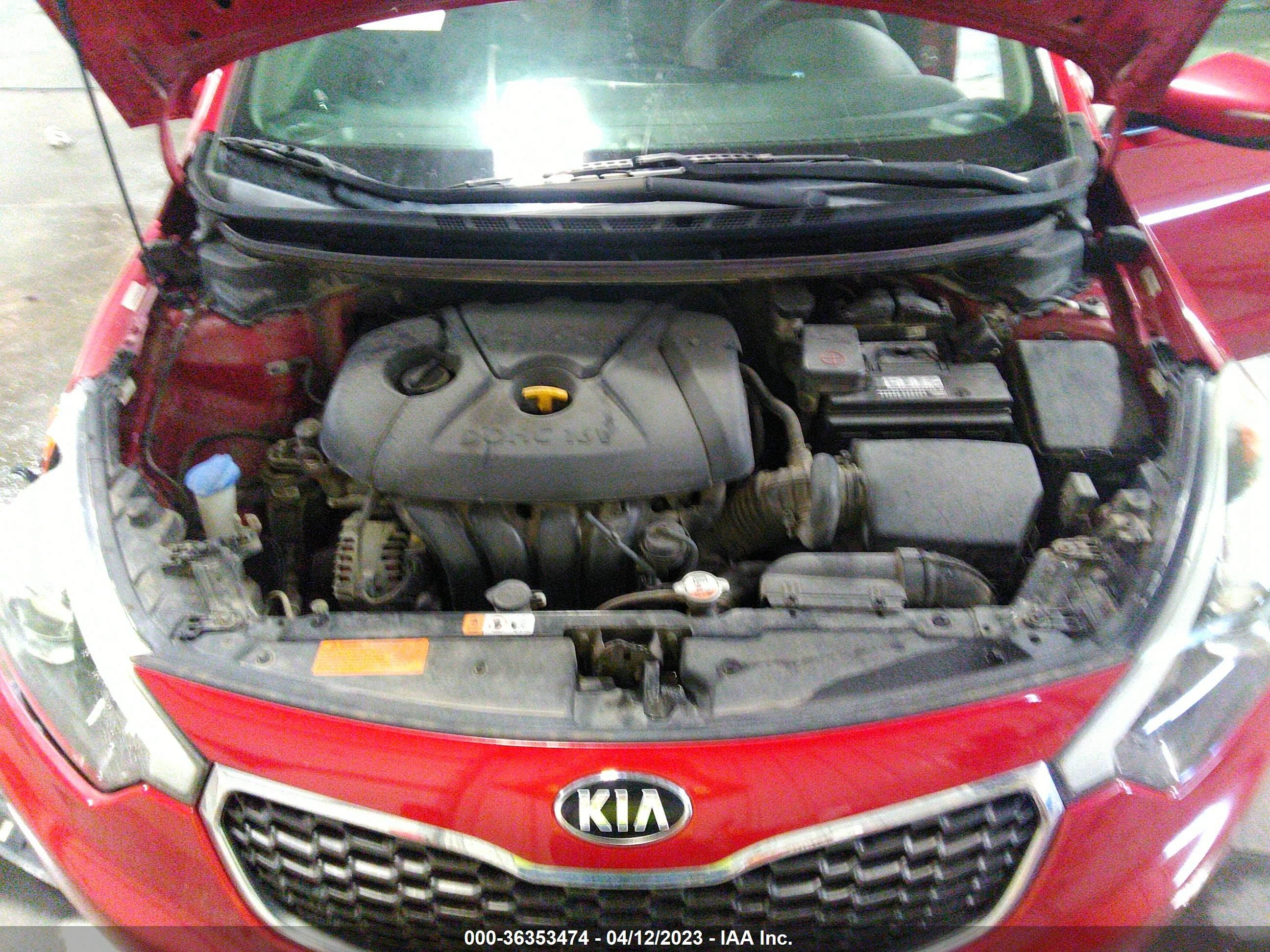 Photo 9 VIN: KNAFX4A69E5194048 - KIA FORTE 