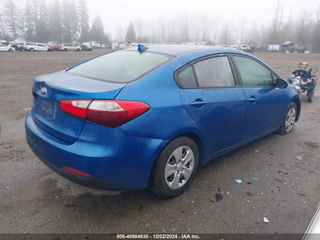 Photo 5 VIN: KNAFX4A69F5260180 - KIA FORTE 