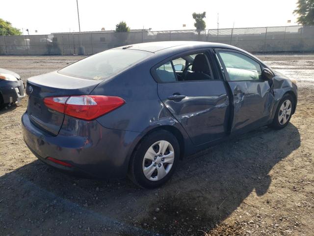 Photo 2 VIN: KNAFX4A69F5302833 - KIA FORTE LX 