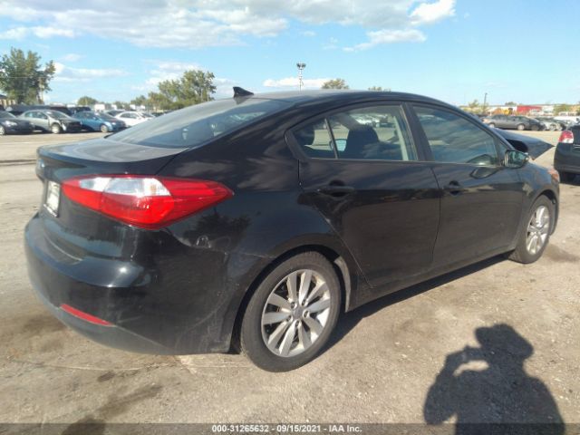 Photo 3 VIN: KNAFX4A69F5346475 - KIA FORTE 