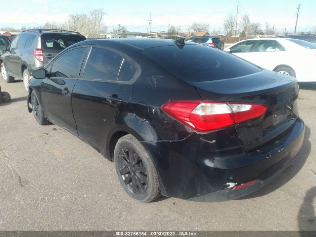 Photo 2 VIN: KNAFX4A69F5353037 - KIA FORTE 