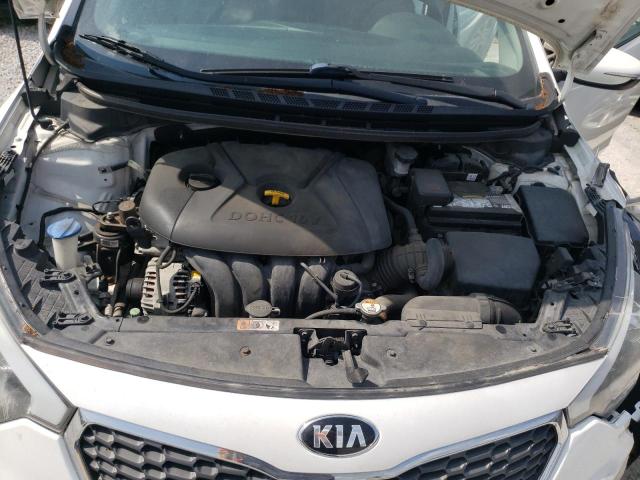 Photo 10 VIN: KNAFX4A69F5384241 - KIA FORTE LX 