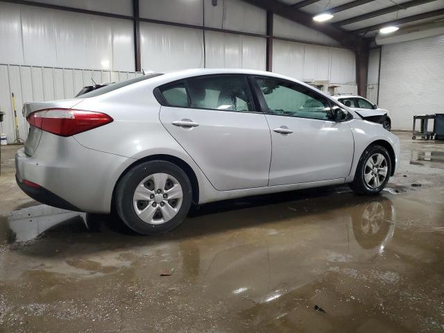 Photo 2 VIN: KNAFX4A69F5417481 - KIA FORTE LX 