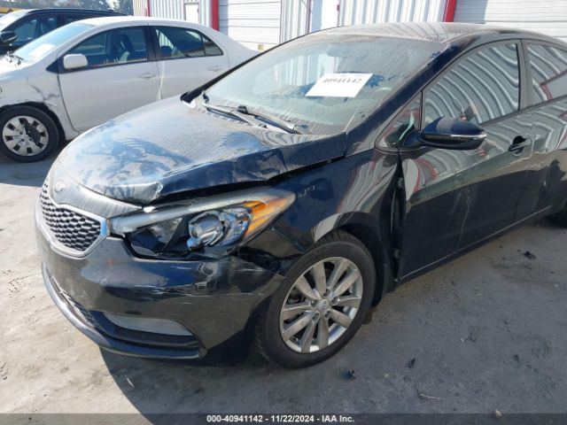 Photo 5 VIN: KNAFX4A69G5463832 - KIA FORTE 