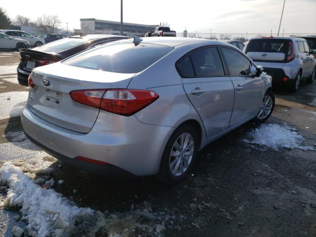 Photo 3 VIN: KNAFX4A69G5479805 - KIA FORTE LX 