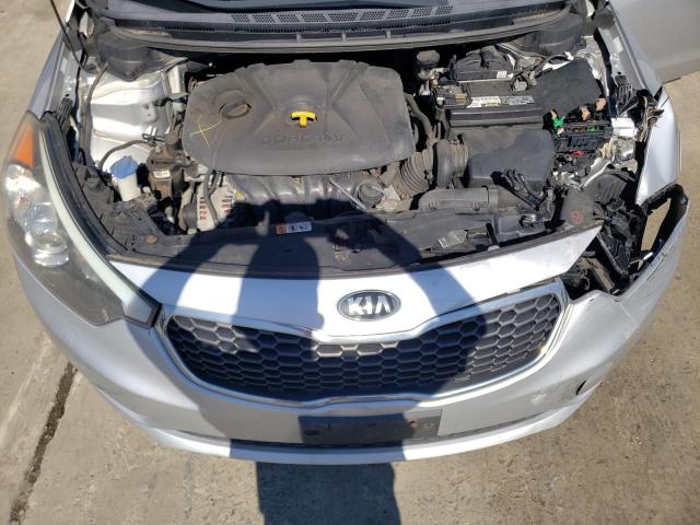 Photo 10 VIN: KNAFX4A69G5503469 - KIA FORTE LX 