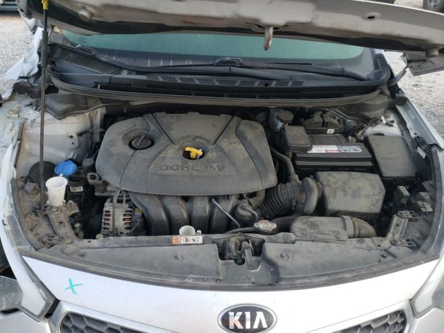 Photo 6 VIN: KNAFX4A69G5507053 - KIA FORTE LX 