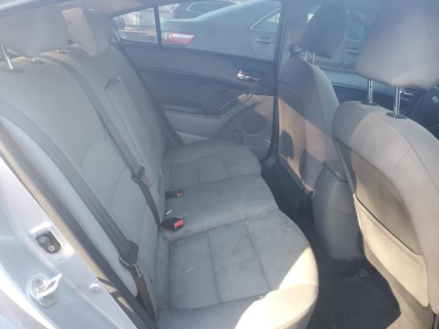 Photo 9 VIN: KNAFX4A69G5560528 - KIA FORTE LX 