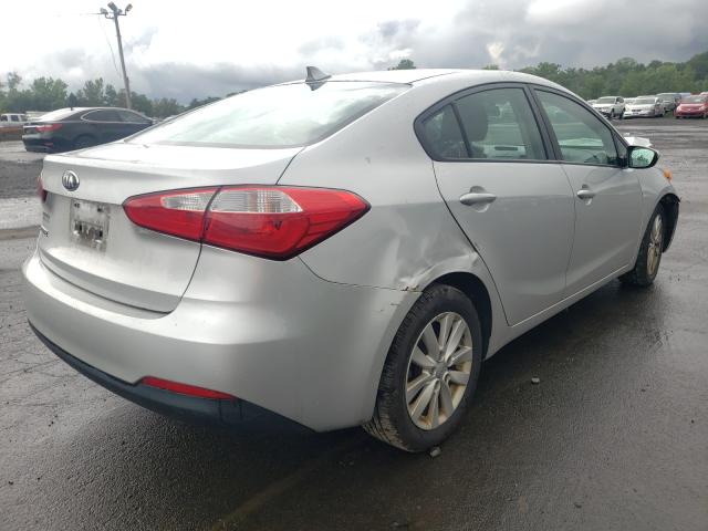 Photo 3 VIN: KNAFX4A6XE5074422 - KIA FORTE LX 