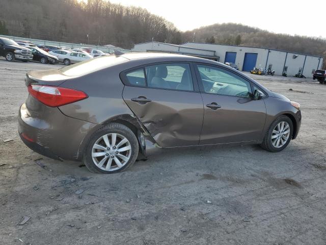 Photo 2 VIN: KNAFX4A6XE5092631 - KIA FORTE 