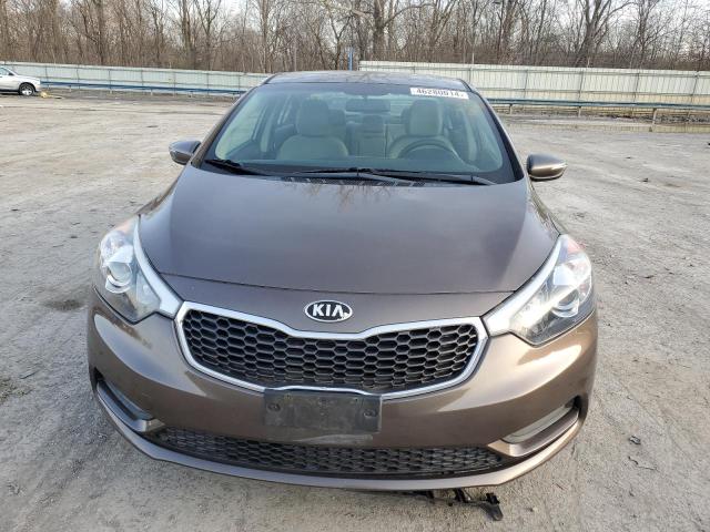 Photo 4 VIN: KNAFX4A6XE5092631 - KIA FORTE 