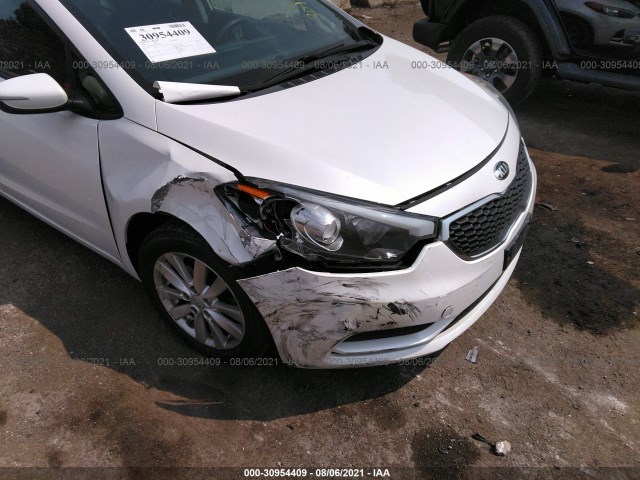 Photo 5 VIN: KNAFX4A6XE5164251 - KIA FORTE 