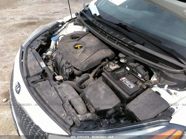 Photo 9 VIN: KNAFX4A6XE5164251 - KIA FORTE 