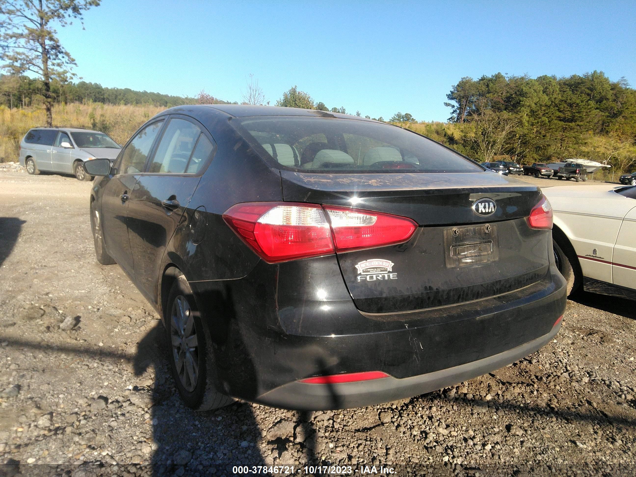 Photo 2 VIN: KNAFX4A6XE5189506 - KIA FORTE 