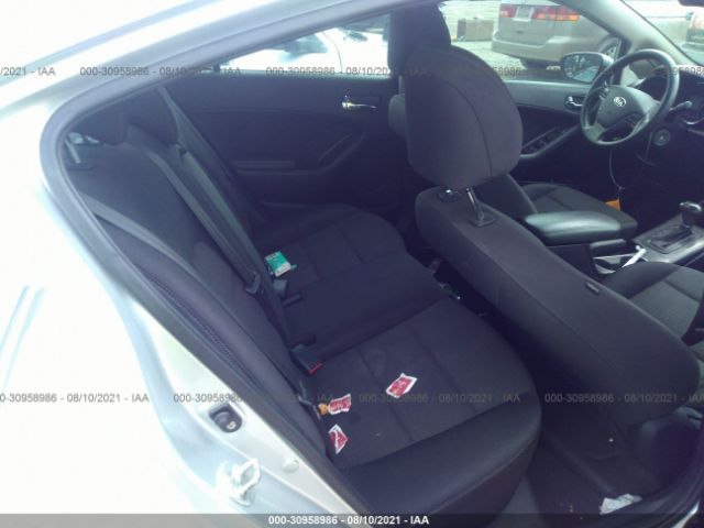 Photo 7 VIN: KNAFX4A6XE5220852 - KIA FORTE 