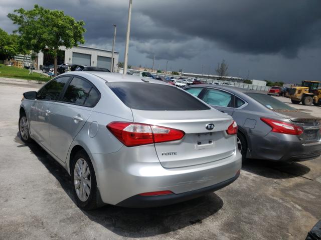 Photo 2 VIN: KNAFX4A6XE5240180 - KIA FORTE LX 