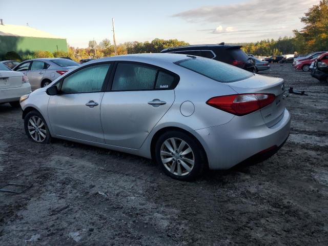 Photo 1 VIN: KNAFX4A6XF5269566 - KIA FORTE LX 