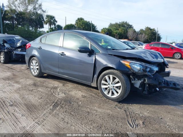 Photo 0 VIN: KNAFX4A6XF5270894 - KIA FORTE 