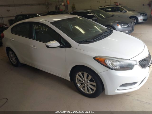 Photo 0 VIN: KNAFX4A6XF5275349 - KIA FORTE 