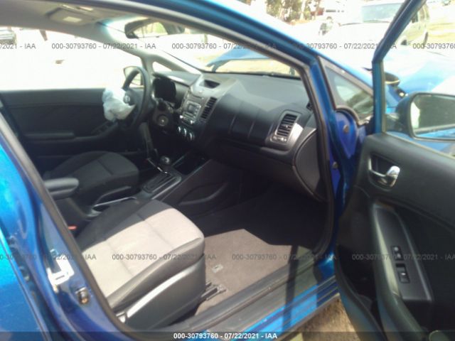 Photo 4 VIN: KNAFX4A6XF5287887 - KIA FORTE 