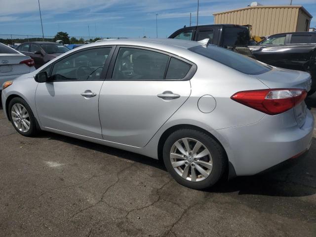 Photo 1 VIN: KNAFX4A6XF5353614 - KIA FORTE LX 