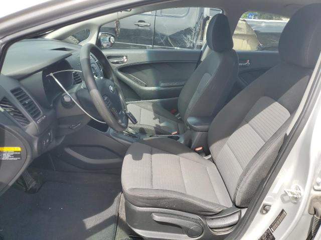 Photo 6 VIN: KNAFX4A6XF5353614 - KIA FORTE LX 