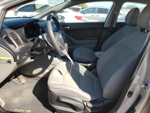 Photo 6 VIN: KNAFX4A6XF5361745 - KIA FORTE LX 