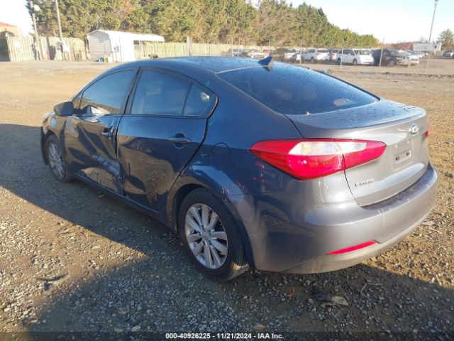 Photo 2 VIN: KNAFX4A6XG5446893 - KIA FORTE 