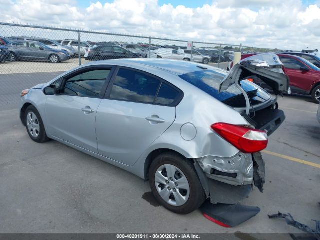 Photo 2 VIN: KNAFX4A6XG5499013 - KIA FORTE 