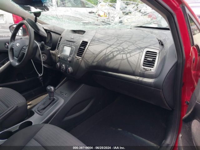 Photo 4 VIN: KNAFX4A6XG5527067 - KIA FORTE 