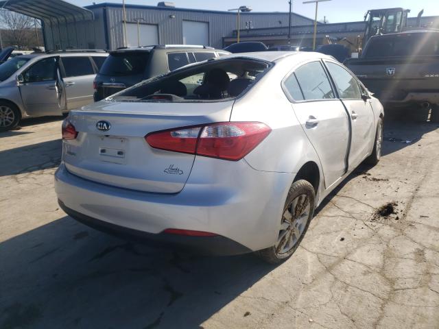 Photo 3 VIN: KNAFX4A6XG5558223 - KIA FORTE LX 