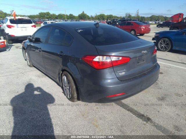 Photo 2 VIN: KNAFX4A6XG5566970 - KIA FORTE 