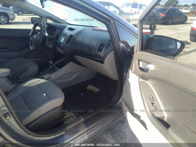 Photo 4 VIN: KNAFX4A6XG5566970 - KIA FORTE 